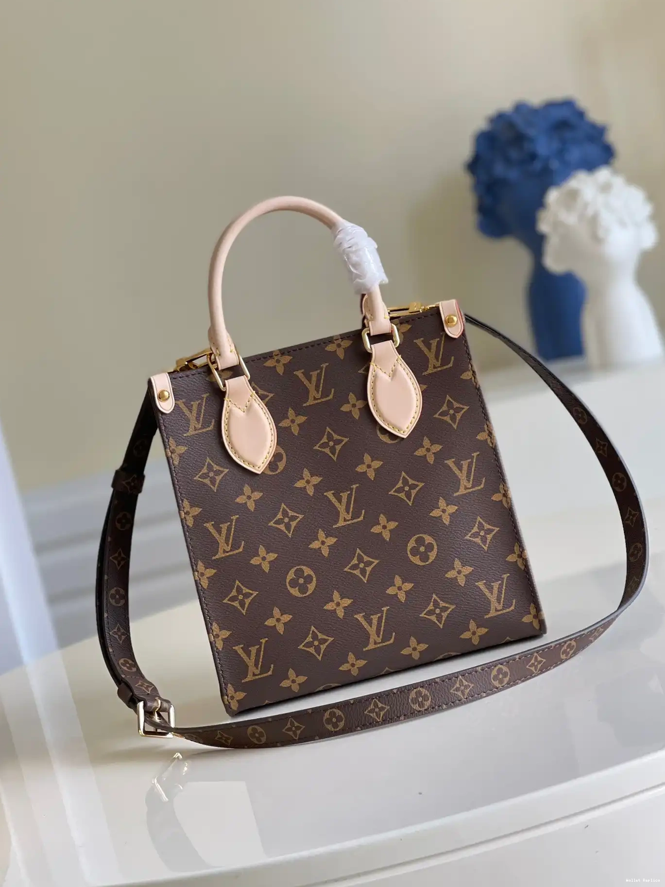 SAC PLAT VUITTON PETIT LOUIS 0529